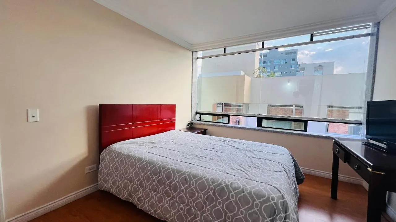 Appartement Departamento De Lujo 2 Habitaciones, 2 Banos, Wifi, Parqueadero, Republica De El Salvador Quito
